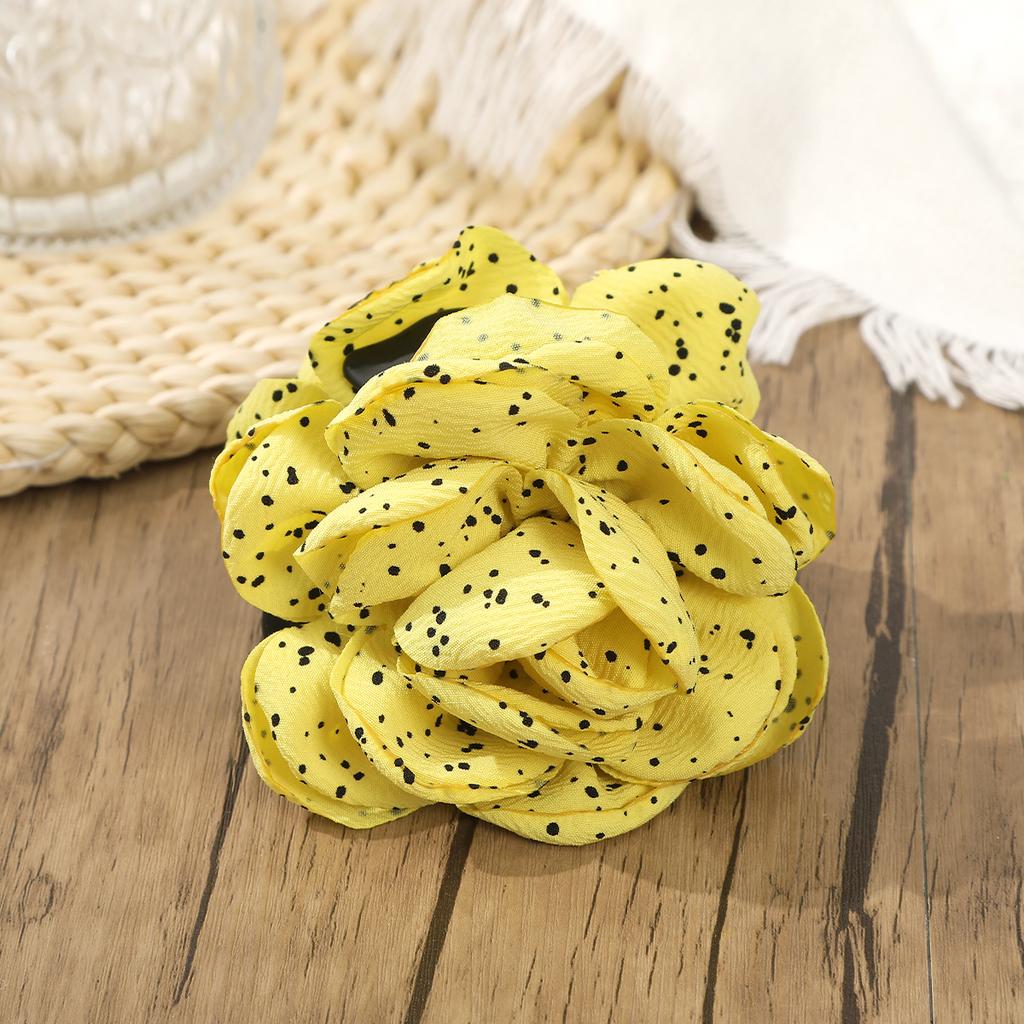 AWAYTR Polka Dot Rose Hair Claws Fashion Fabric Floral Hair Clips Crab For Girl Gift Hair Accessories Valentine Headwear