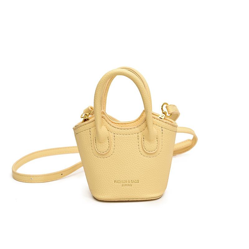 

Children s Vegetable Basket Bag - A Stylish Mini Crossbody Bag for Kids. жовтий