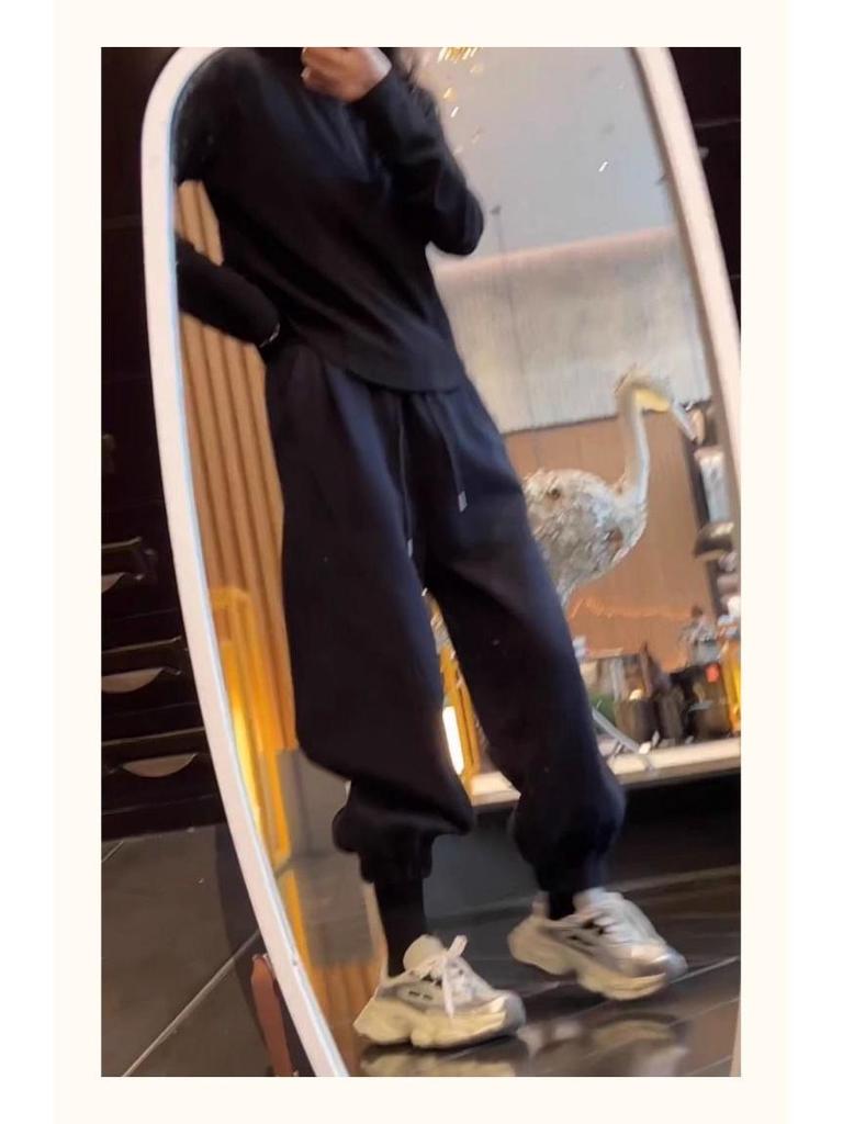 Fleece-Lined High-Waisted Tapered Women's Pants: Plus Size, Loose Fit, Versatile, Thick, Warm, Casual Autumn/Winter Sweatpants.