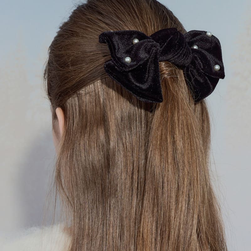 engbrox Venus Ribbon Pearl Hairpin