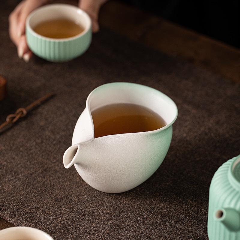 Creative Ceramic Matte Tea Fair Cup Household Male Cup Tea Dispenser Kung Fu Tea Set Retro Tea Sea Tea Set Accessories