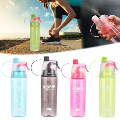 600ML Spor Spreyli Su Şişesi Soğutma Spreyli Bardak Taşınabilir Dış Mekan İçecek Kabı Büyük Kapasiteli Fitness Seyahat Tırmanış Malzemeleri
