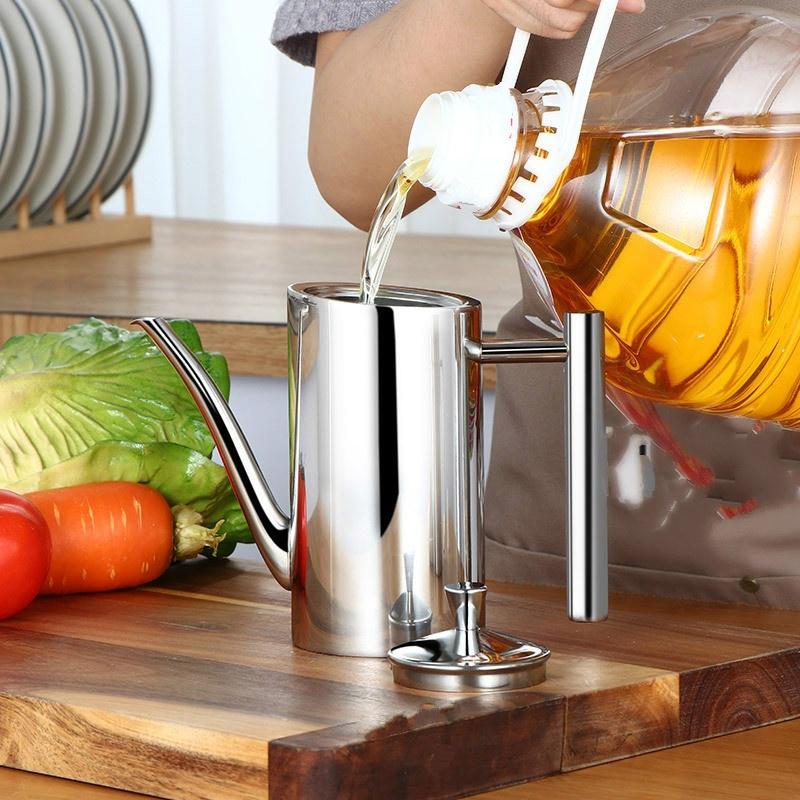 1ks Nepropustná 304 nerezová ocel Oil Hrnec Dávkovač octové omáčky Kořenící láhev 500ML/700ML