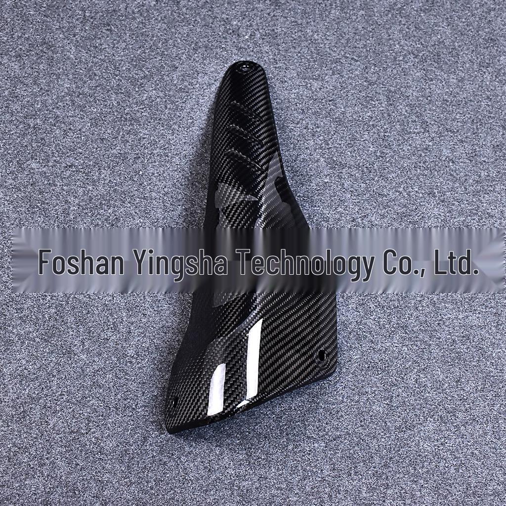 Aprilia RSV4 Carbon Fiber Exhaust Pipe Cover