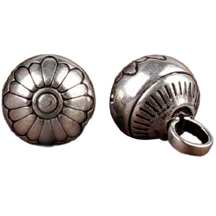 Handcrafting Solid Metal Silvering Bead Button for Chinese Cheongsam Traditional Carved Bead Buckle Clothing Accessories