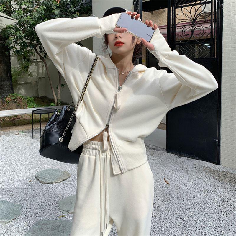 Trendy Korean-Style Slimming Women's Sport Suit: Stylish Spring/Autumn Hoodie & Casual Two-Piece Running Set