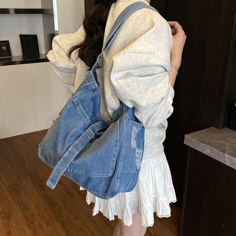 Casual Denim Tote Bag Women's 2025 New Trendy Fashion Versatile Large Capacity Shoulder Bag Retro Messenger Bag