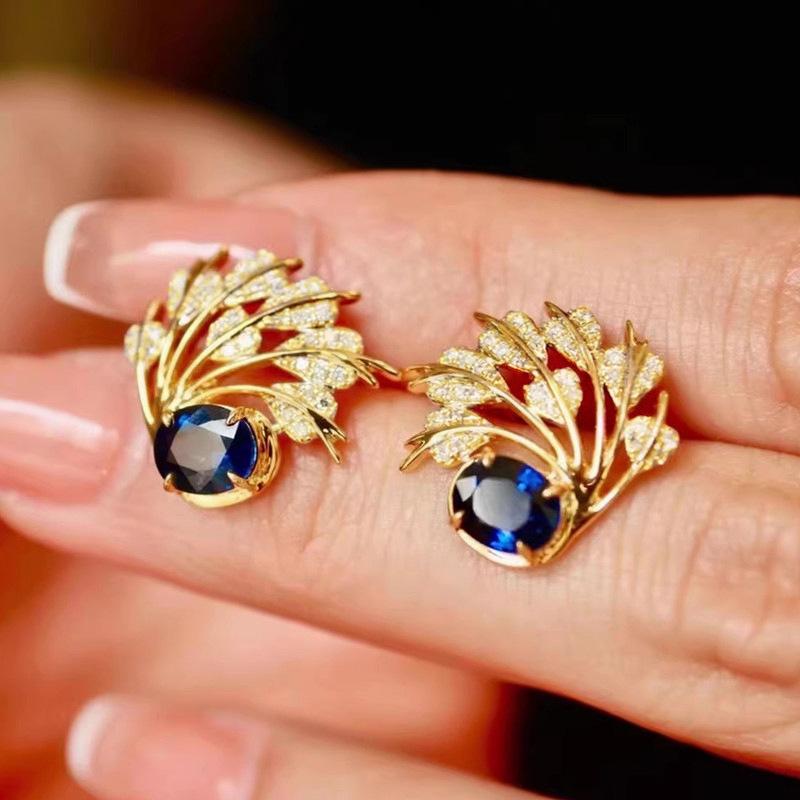 2026 New Trendy Classic Leaf Design, Oval Blue Zircon Earrings, Niche Fashion Design, Personalized Accessories