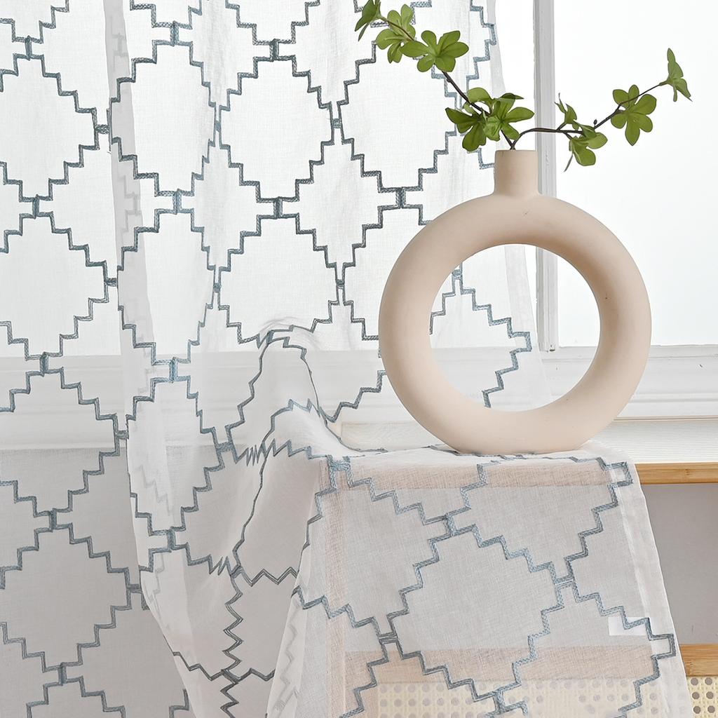 2 st Modern Enkel Hem Perforerad Våg Diamant Fönsterskärm Sovrum Vardagsrum Halvskuggande Gardin