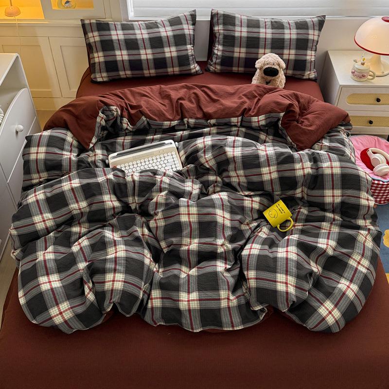 Double-Layer Gauze Cotton Printed Bedding Set - 3 or 4-Piece Options