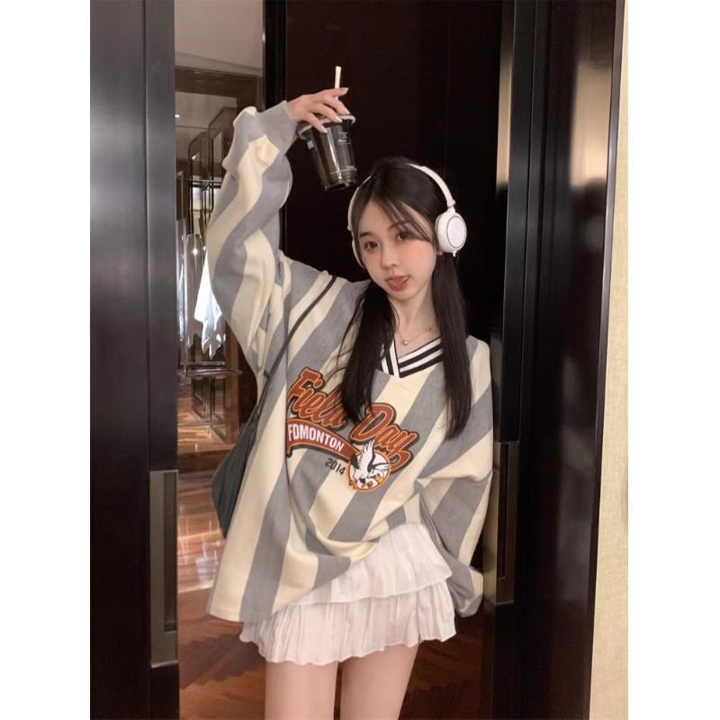 Women's V-Neck Striped Baseball Colorblock Sweatshirt - Sporty, Casual, Long-Sleeve Spring 2025 Style