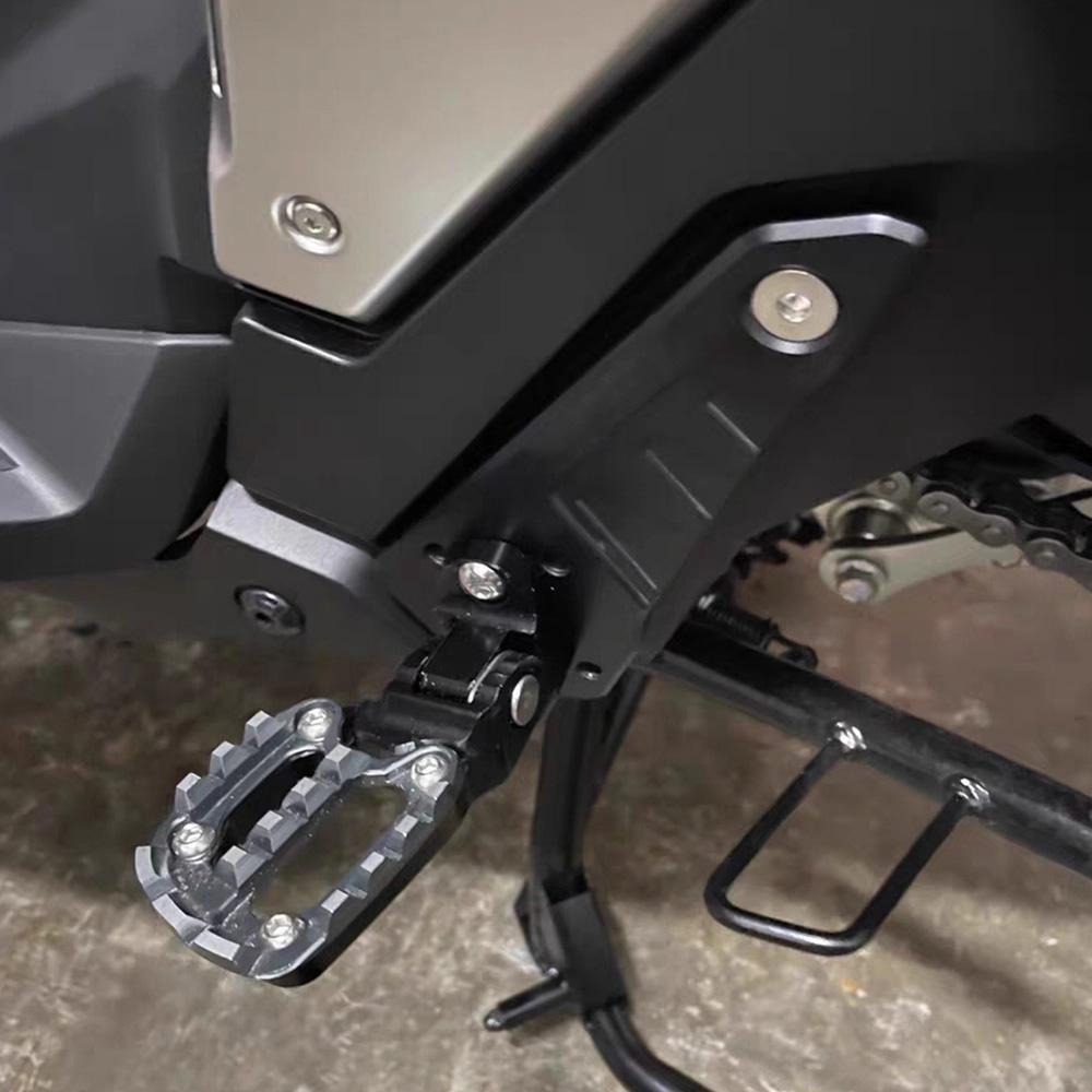 For X-ADV750 XADV 750 X-ADV 750 2021-2023 2024 2025 Motorcycle Accessories Foldable Passenger Footpegs Rear Foot Pegs Footrest