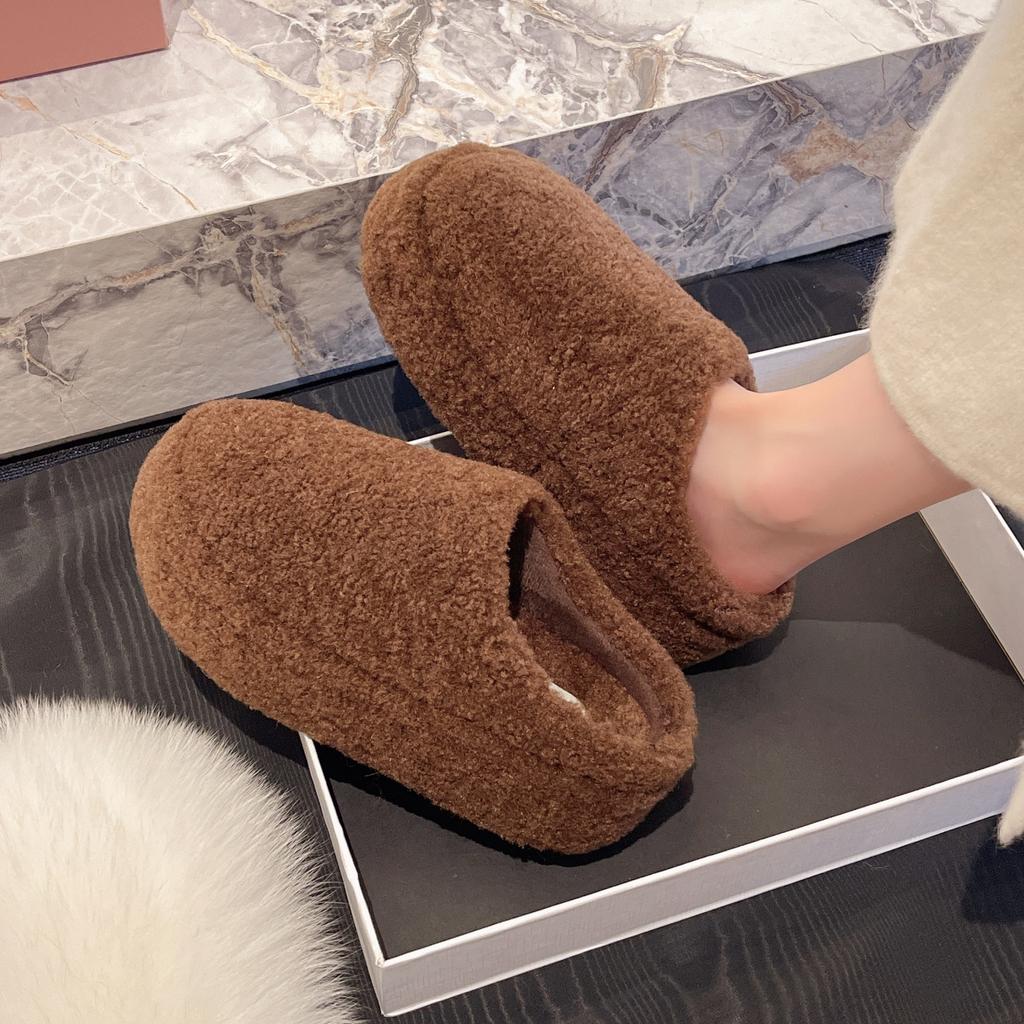 Korean Version of Lazy Fluffy Slippers for Women Wearing Ins2025 Autumn and Winter Warm Baotou Half Slippers Piled and Thickened