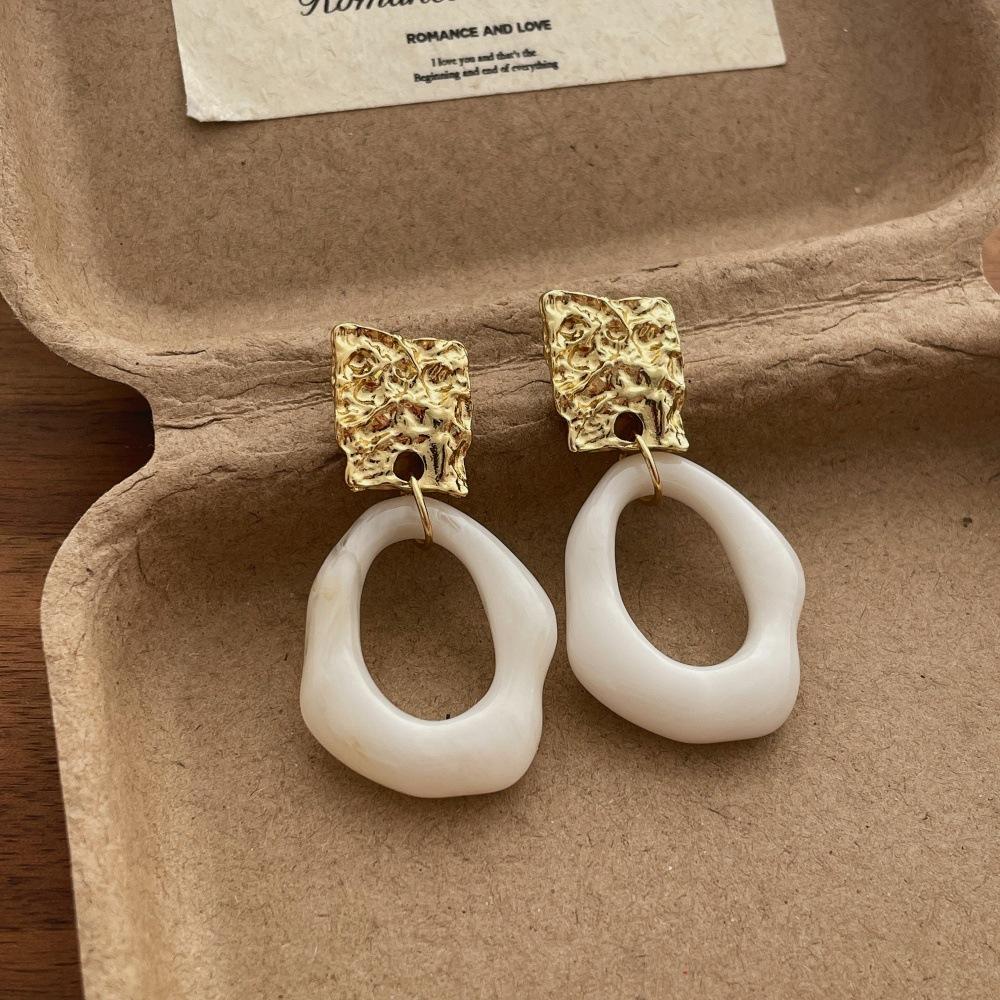 Irregular Gradient Resin Oval Earrings Luxury Temperament Metal Ear Jewelry