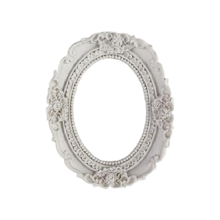

Stylish Irregular Resin Wall Photo Frame Round Gothic Pictures Frame For Displaying Memory In Contemporary Homes белый
