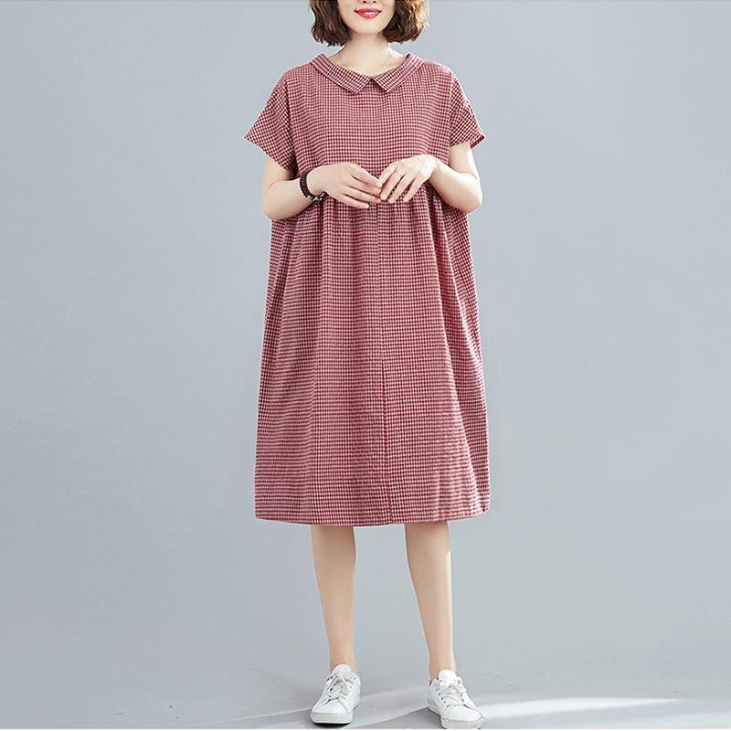 Echte Aufnahme Sommer neu literarisch große Größe locker gespleißt Baumwolle und Leinen Karomuster kurzärmeliges Kleid Damenbekleidung mittel und lang