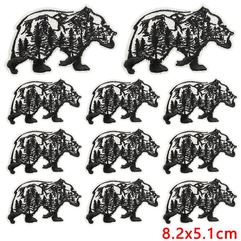 10uds Venta al por mayor Parches Bordados de Osos Animales de Dibujos Animados Paisajes Naturales Parches Termoadhesivos DIY Sombreros Chaquetas Insignia para Coser Decoración