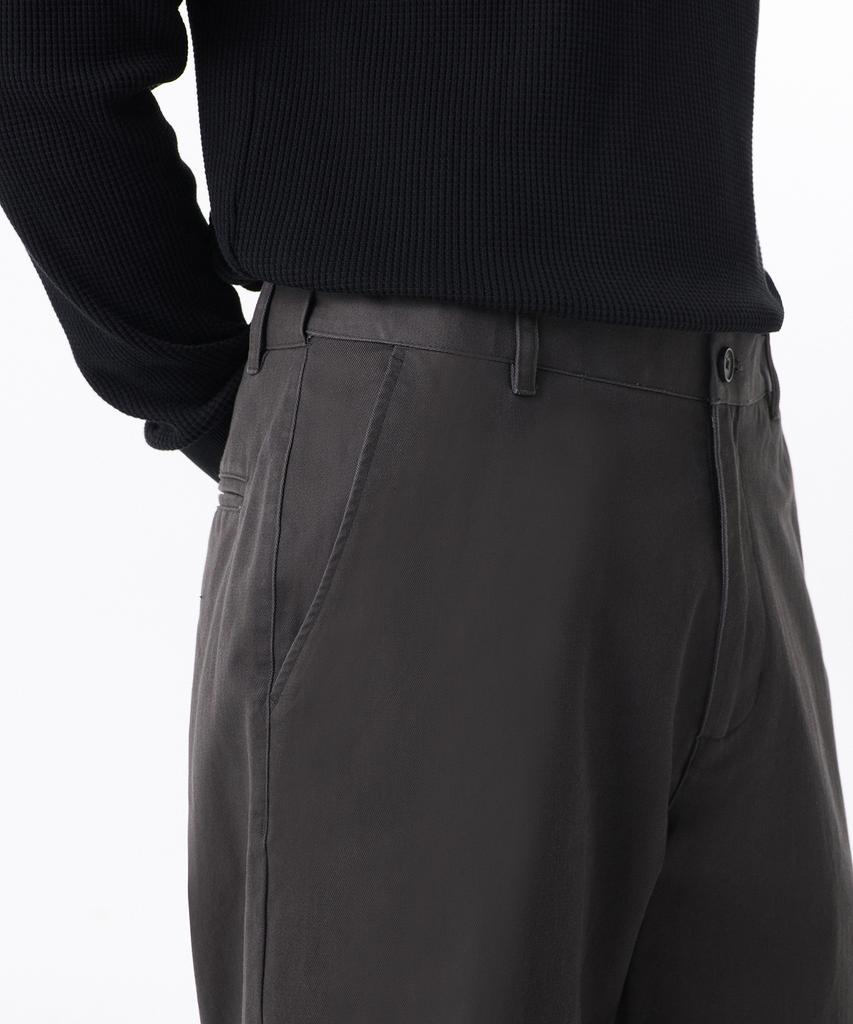 MUSINSA STANDARD Regular Fit Hidden Elastic Waist Chino Pants [Dark Gray]