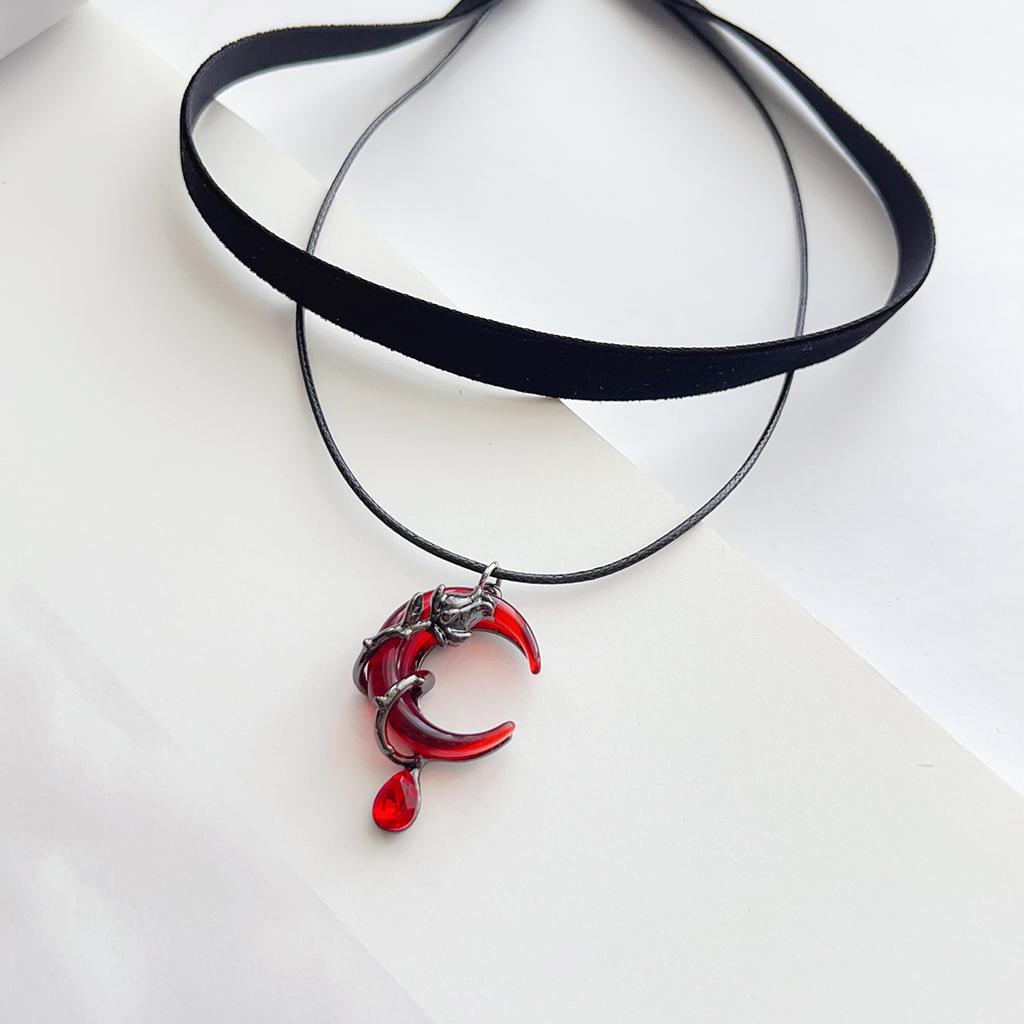 Gothic-style black velvet with red blood-colored rhinestones, moon and rose pendant, choker collar, necklace, women's accessorie