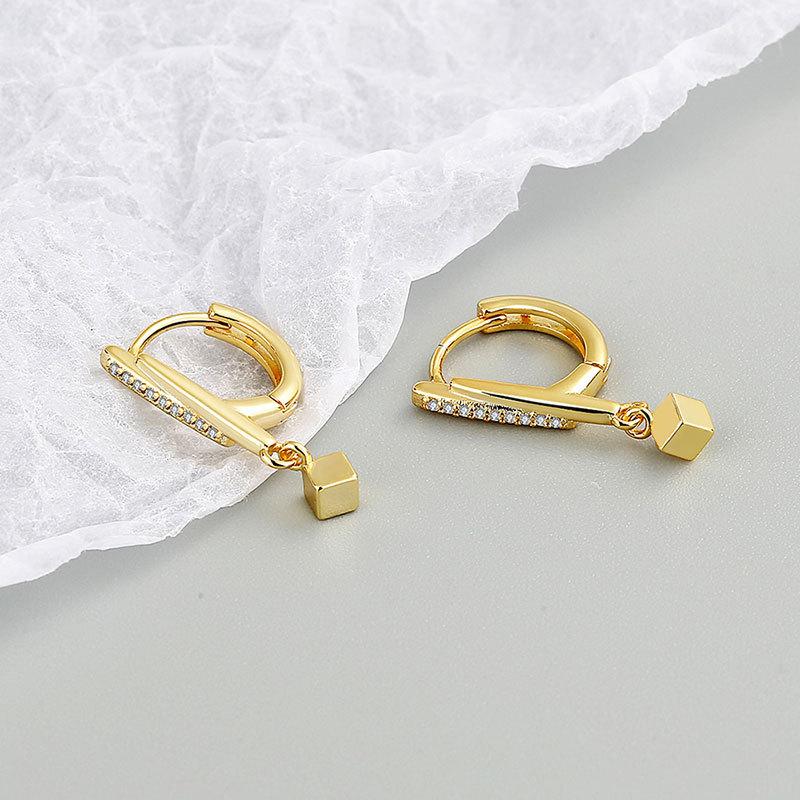 S925 Silver Small Square Huggie Earrings Minimalist Cool Niche Design Ear Cuffs Jewelry