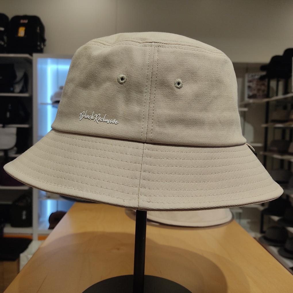 Capten (Authentic) Black Reclusive Signature Bucket Hat BKD2UGC013