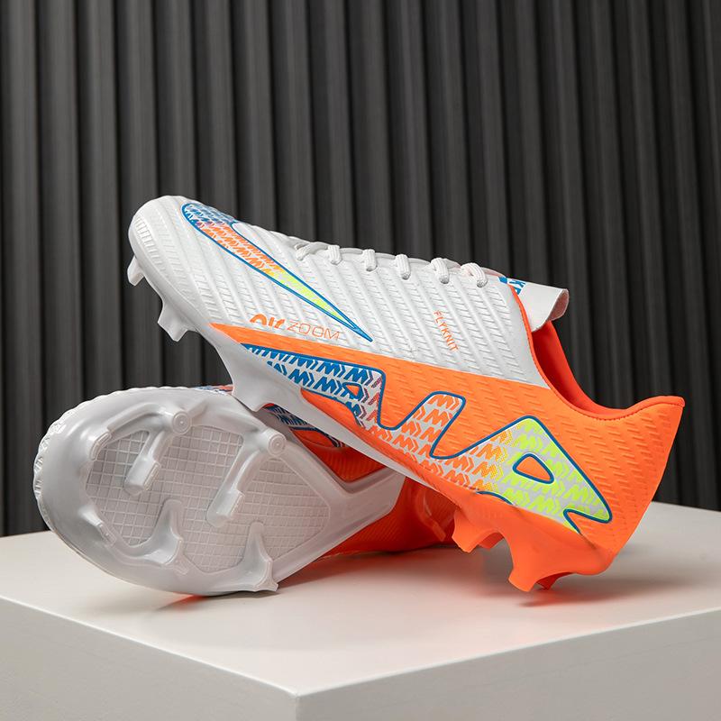 

2024 трансграничные новые низкие футбольные бутсы длинные шипы студенческие взрослые сломанные шипы обувь для занятий спортом на открытом воздухе детские тренировочные бутсы для травы 45