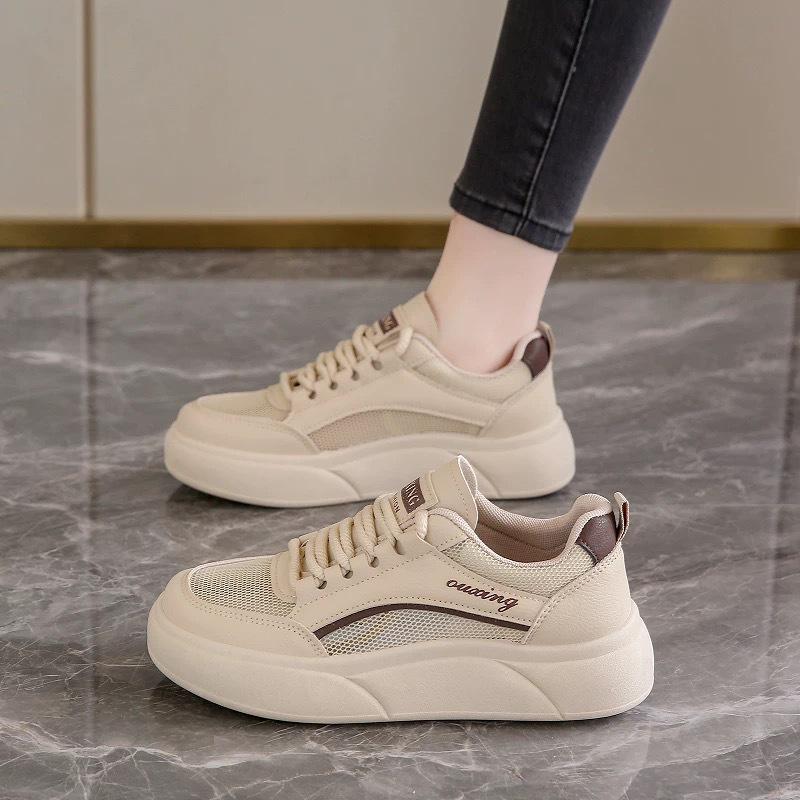 Women's Summer Breathable Mesh Sneakers: Korean Style Hollow-Out, Versatile, Thick-Soled Casual Shoes.