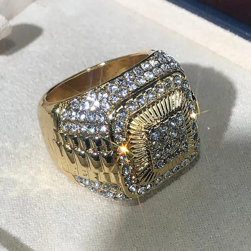 Exquisite Shiny Full Zirconia Ring Charming Business Cocktail Party Jewelry for Men Women Banquet Birthday Gifts