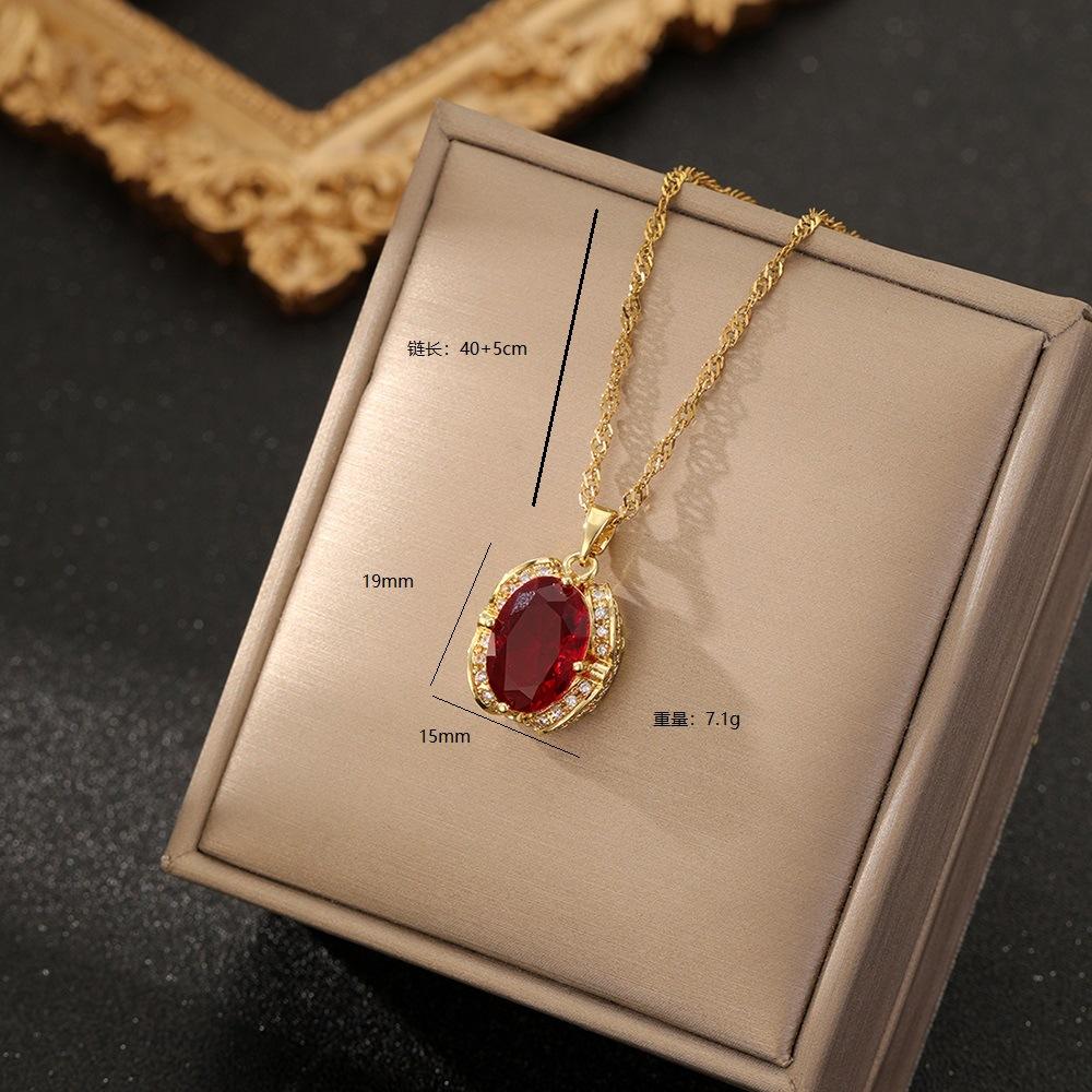 Four Leaf Clover Pendant Necklace For Women Fashionable Zircon Crystal Adjustable Chain Delicate And Versatile Jewelry