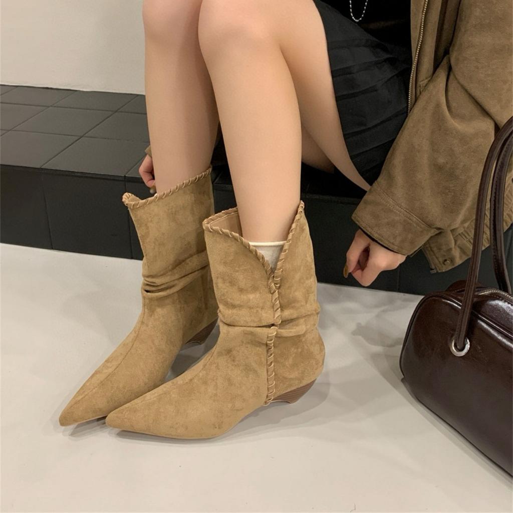 Heel Pointed Suede Pile Boots Medium Knight Boots Women's Boots 2025 Fall/Winter Western Cowboy Skinny Boots
