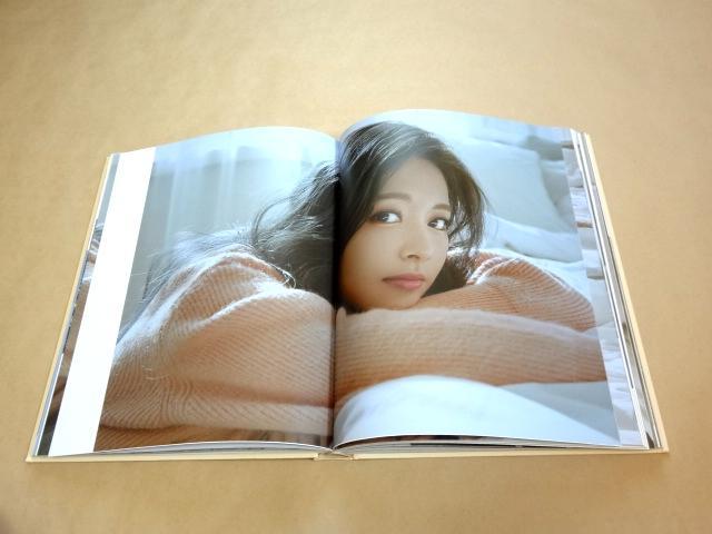 [USED] TWICE Tzuyu Photobook Yes, I am Tzuyu Peach ver.