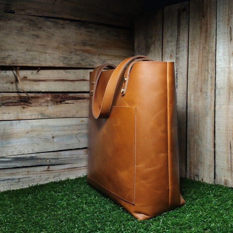 Leather Tote Bag Personalized Gift for Women Leather Gift Bags Work Bag Large Tote Purses Laptop Bag Purse Birthday Gifts Wife