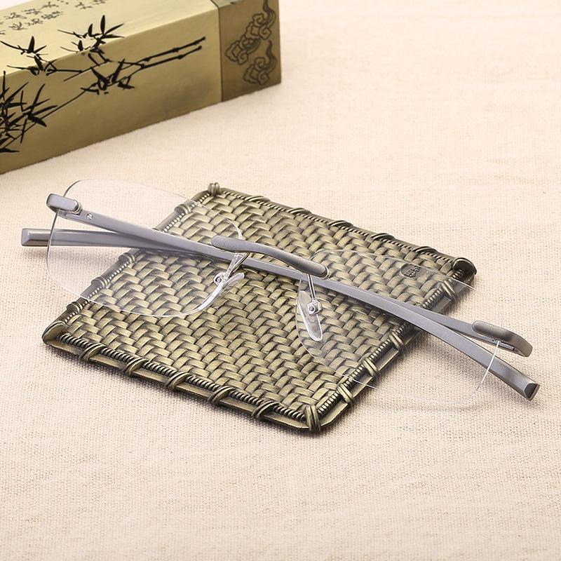 Plus Lesebrille Herren Randlose Legierungsrahmen Luxus Alterssichtige Brille Vergrößernde Alterssichtigkeit Klare Gläser +1.0 1.5 4.0