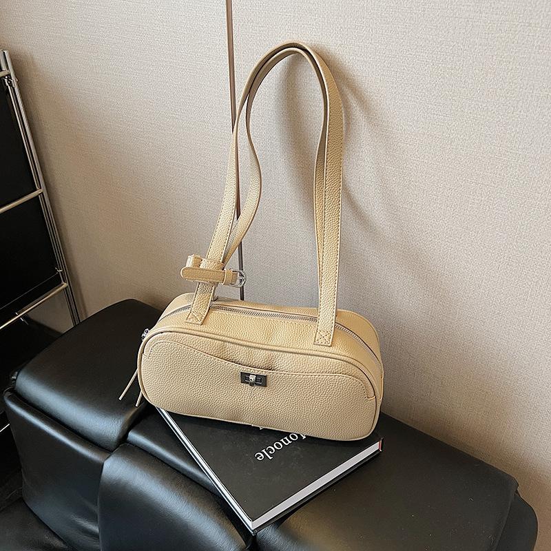 High-end small bag women's summer new versatile messenger bag fashion portable bowling bag