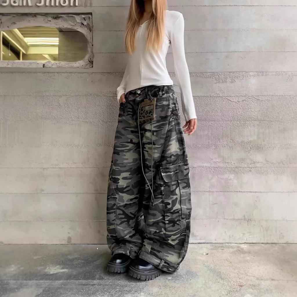 Unisex Retro Camouflage Wide-Leg Workwear Jeans with Multi Pockets