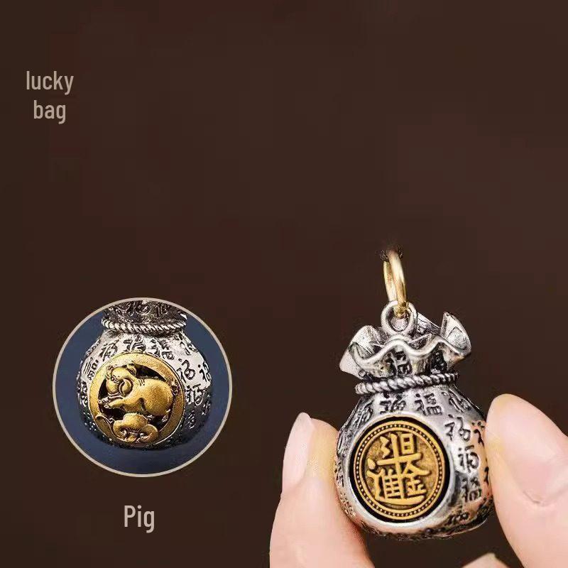 

Zodiac Fortune Keyring: Rotating Money Bag Pendant for Good Luck