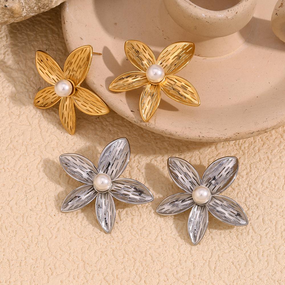 MamacitaSlay Elegant Titanium Flower Imitation Pearl Stitche earrings women Party stainless steel jewelry gift women