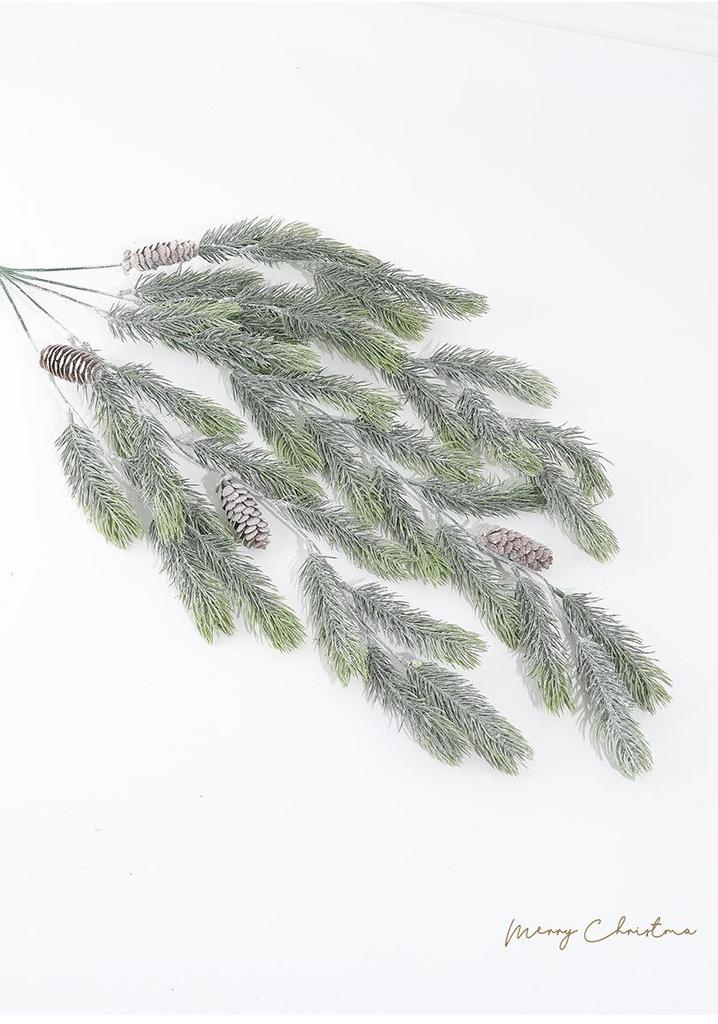 Artificial Christmas Wreath with Pine Needles and PE Leaves for Wall Hanging Decoration