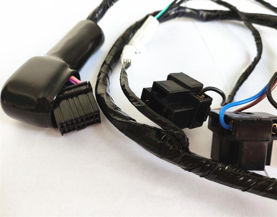 Headlight Wiring Harness Assembly for Suzuki GSXR600 / 75004-0536620-29g30