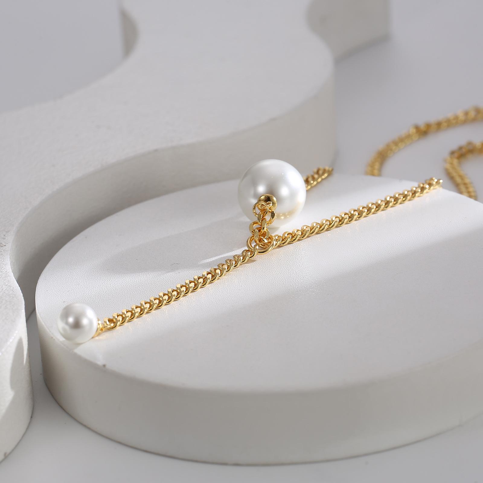 

Elegant Titanium Steel Pearl Necklace - Stylish Design, Trendy Clavicle Accessory for Women