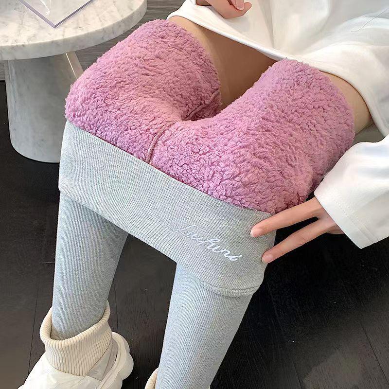 Plus Size Women's Fleece Lined Ribbed Leggings Thermal Warm Winter Tights High Waist Thick Velvet Pants for Cold Weather