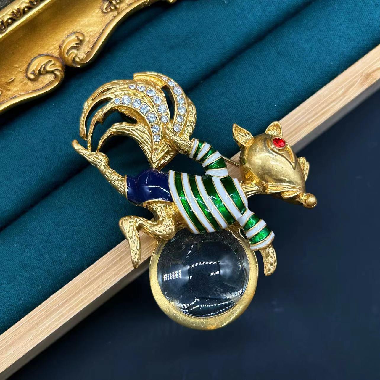 

Жіночі Чоловічі Середньовічний Палацовий Стиль Класичні Важка Промисловість Стрази Брошки Значки Ретро Бароко Кролик Качка Кристал Унісекс Шпильки