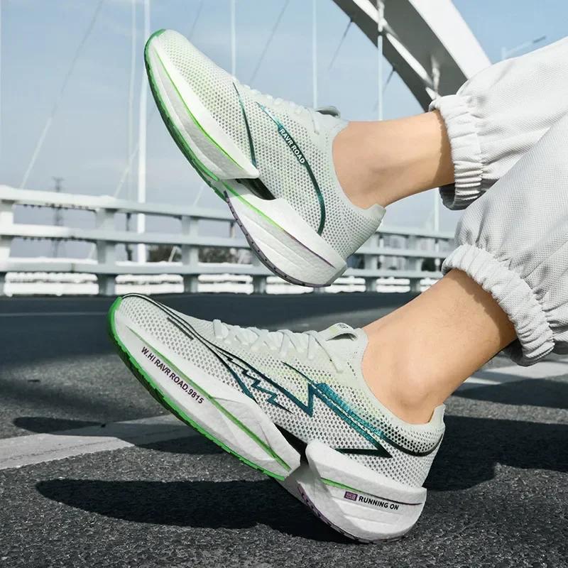 Highway Carbon Board Marathon Running Shoes Lightweight Rebound Thick Soled Shoes Summer Outdoor Racing Durable Running Shoes