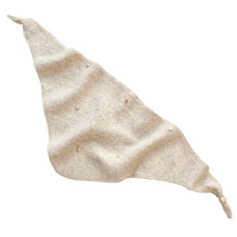 

Soft Warm Cold Season Polyester Scarf Stylish Shawl Triangular Scarf For Outdoor Activities Commute And Leisure бежевий
