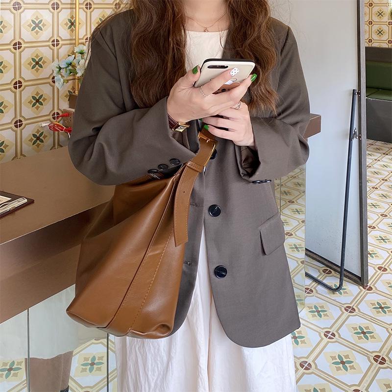 Korean Minimalist Large-Capacity Daily Shoulder & Crossbody Bag for Women 2025