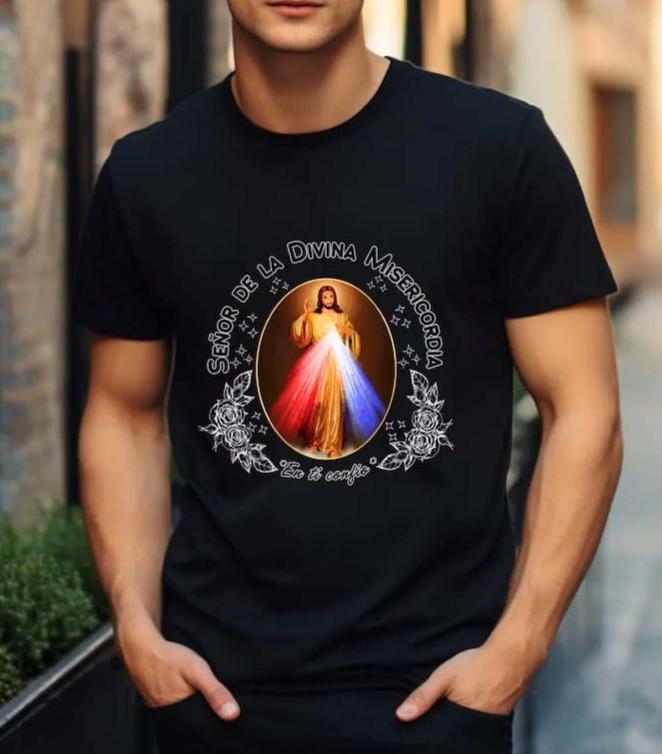Nuestro Senor de la Misericordia T-Shirt Catholic Shirts For Men And Women L