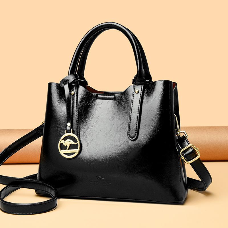 Fashionable and Simple Single-shoulder Tote Bag A Versatile Casual Commuting Handbag