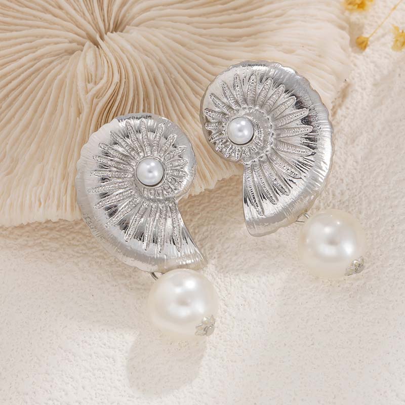 Fashion Gold Color Shell Pearl Pendant Earrings For Women Exaggerated Metal Geometric Temperament Earrings Jewelry Accessories