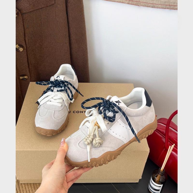 

Ballet style mandarin duck strap inner height increase women s new versatile comfortable light casual 35 бежевый