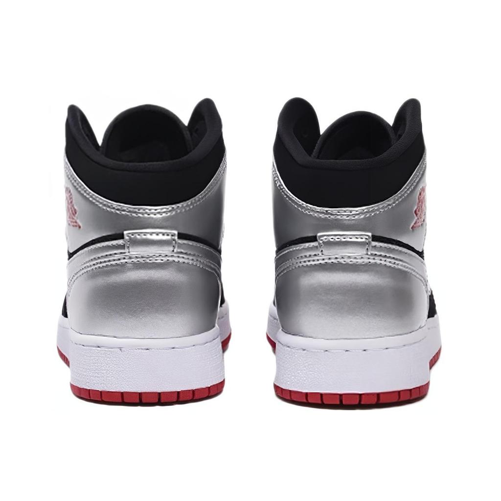 Jordan 1 Retro Mid Johnny Kilroy 554725-057